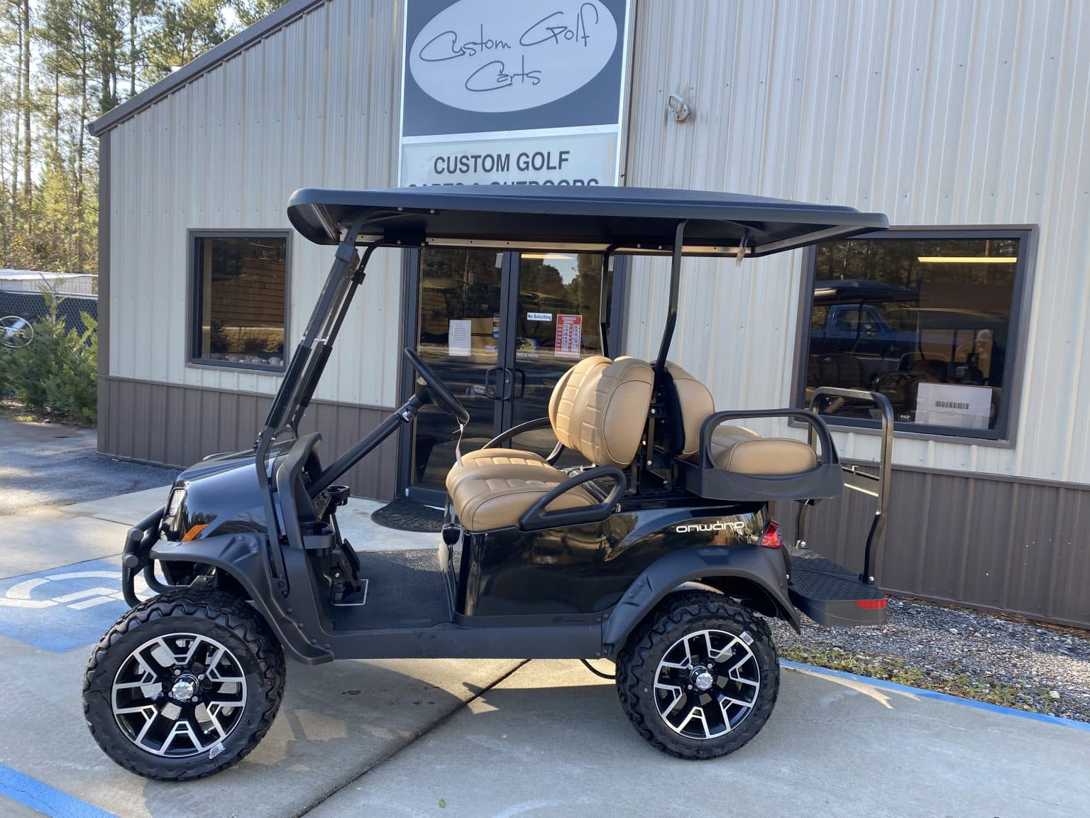 Club Car Onward 2024 Metallic Black Custom Golf Carts Columbia