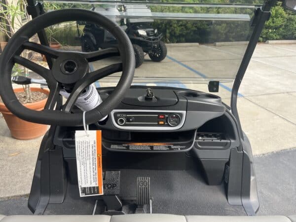 2026 Club Car Onward - Pearl Mist (Gas) - Image 4