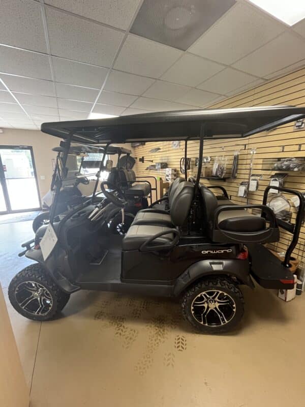 2026 Club Car Onward - Metallic Tuxedo Black - Image 4