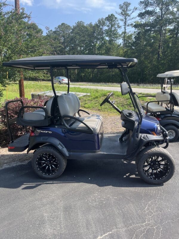 2025 Club Car Onward - Metallic Blue - Image 2